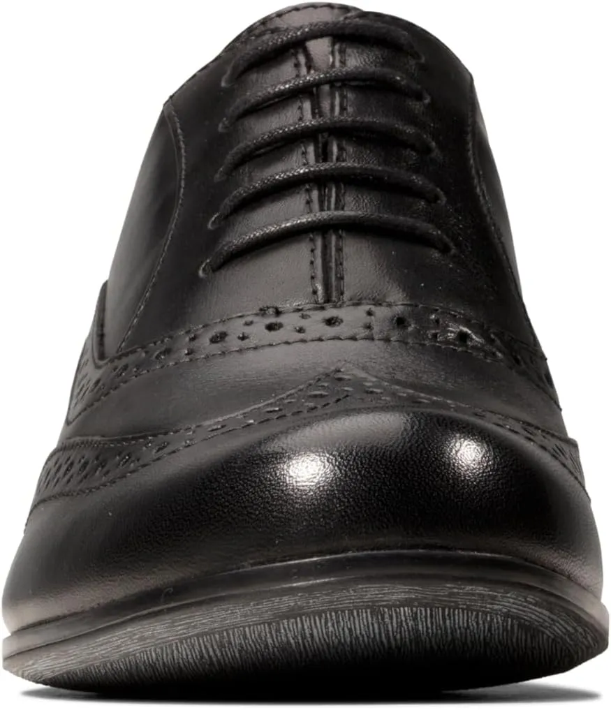 Clarks Women's Derby Lace-Up