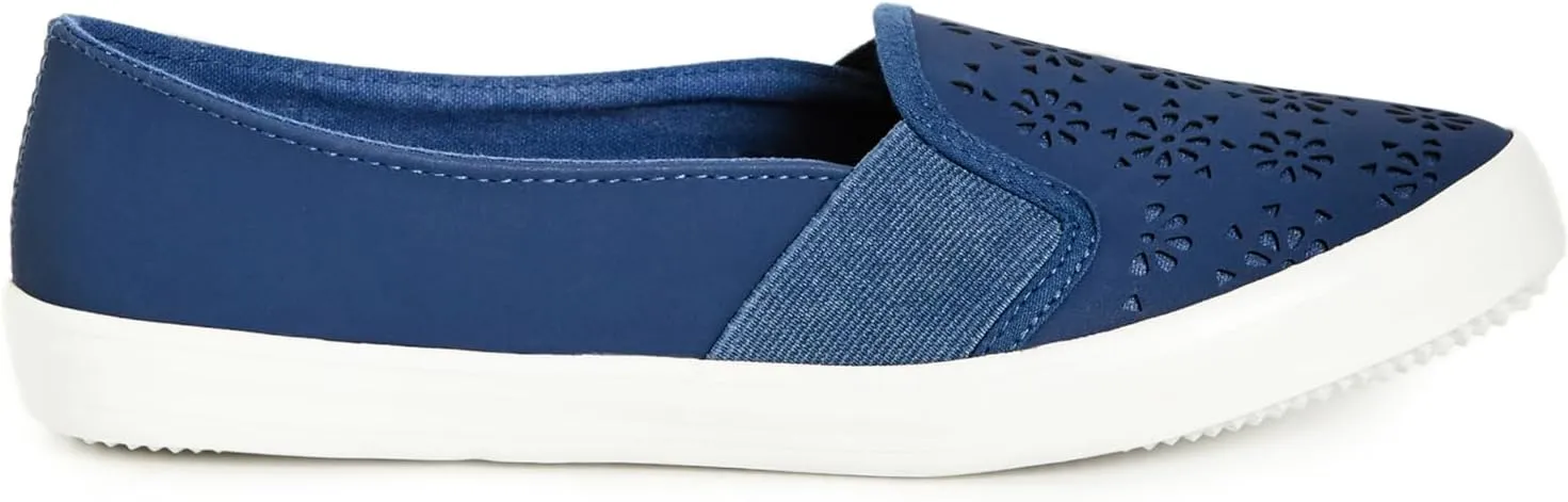 EVANS Women's Skater-Extra Wide Fit Laser Cut