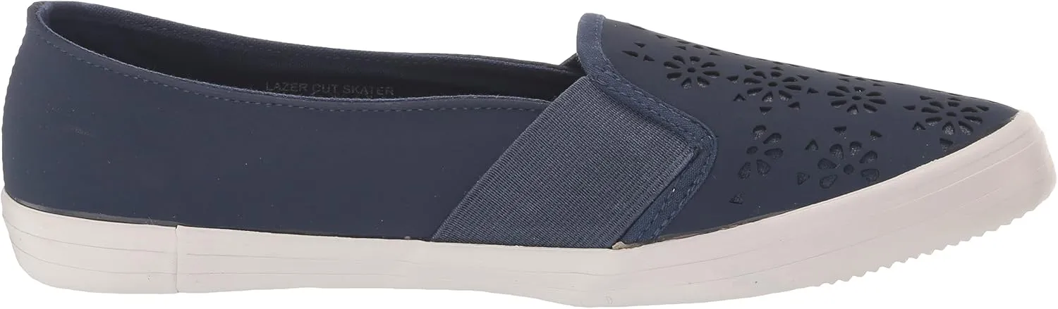 EVANS Women's Skater-Extra Wide Fit Laser Cut