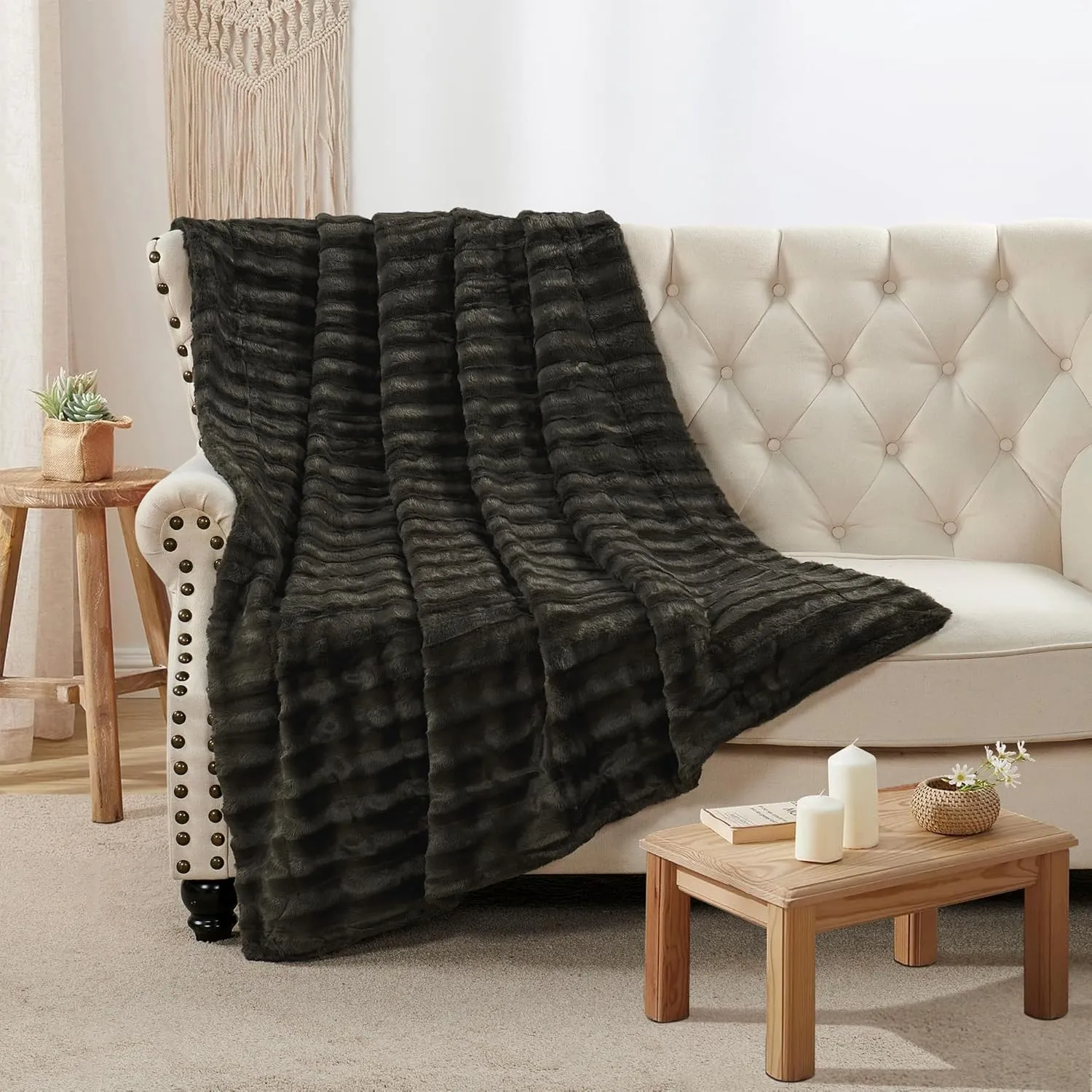 Home Soft Things Derby Double Sided Faux Fur Throw Blanket, Chocolate, 50'' x 60'', Super Soft Comfy Fluffy Plush Bed Couch Cover for All Year Round Accent Home Decoration