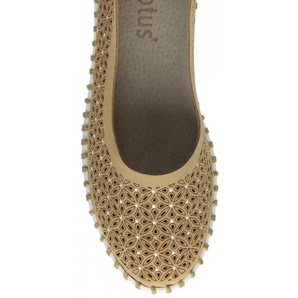 Lotus Womens Ewelina Slip On Shoes Floral Ladies Pumps ULS468 Natural