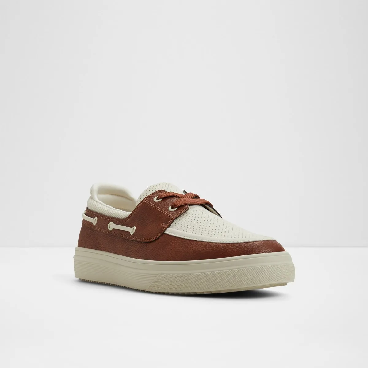 Wildwave Low-Top Sneakers