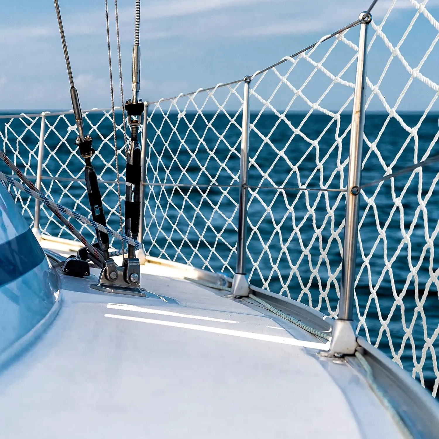 Windyun Boat Safety Lifeline Netting Marine Safety Guardrail Netting Safe Banister Railing Netting Nylon Net Deck Netting for Pets Crews and Equipment Safely on Deck Marine Hardware